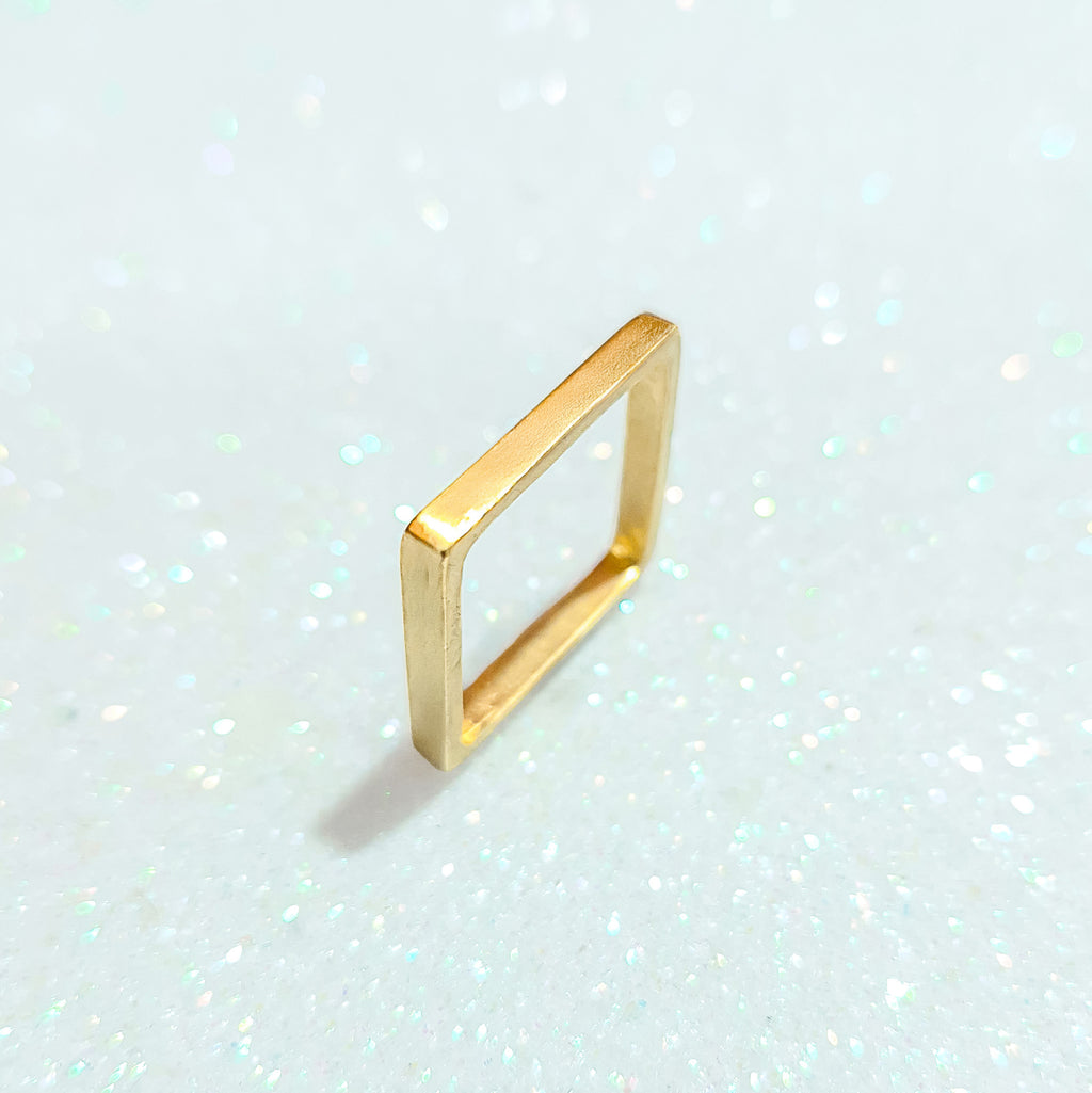Anel Quadrado Banho De Ouro