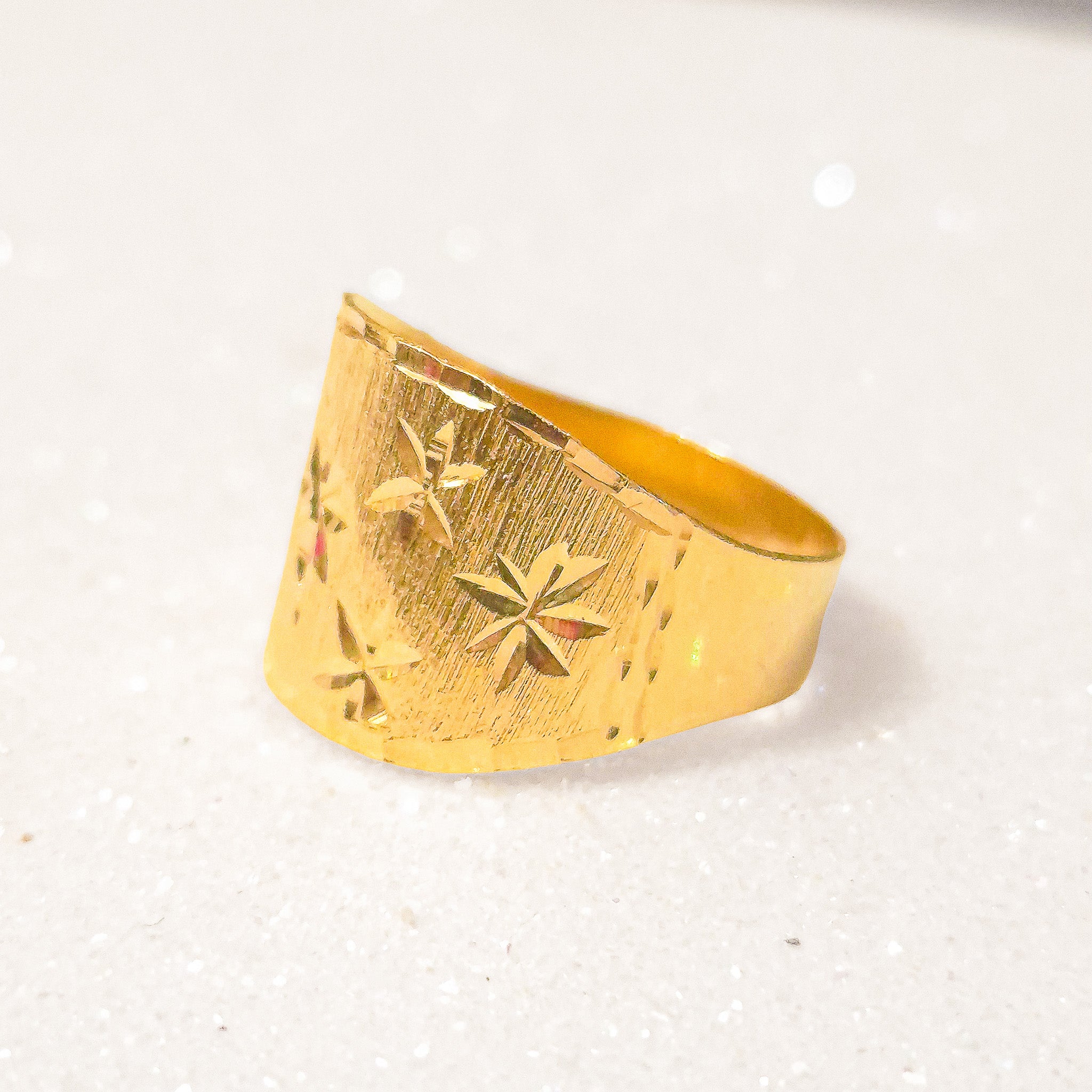 Anel Estrelinhas Banho de Ouro