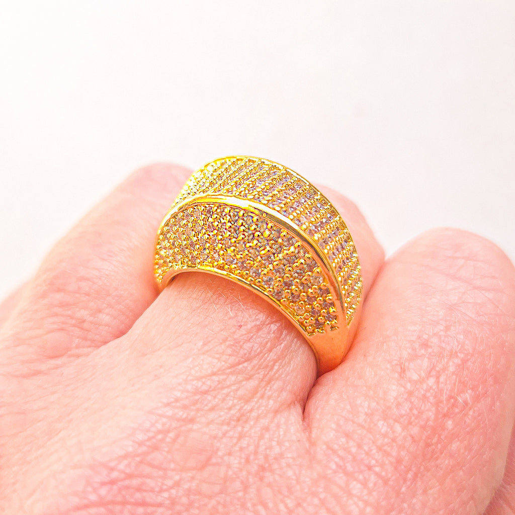 Anel Sultana com Zircônias Banho de Ouro