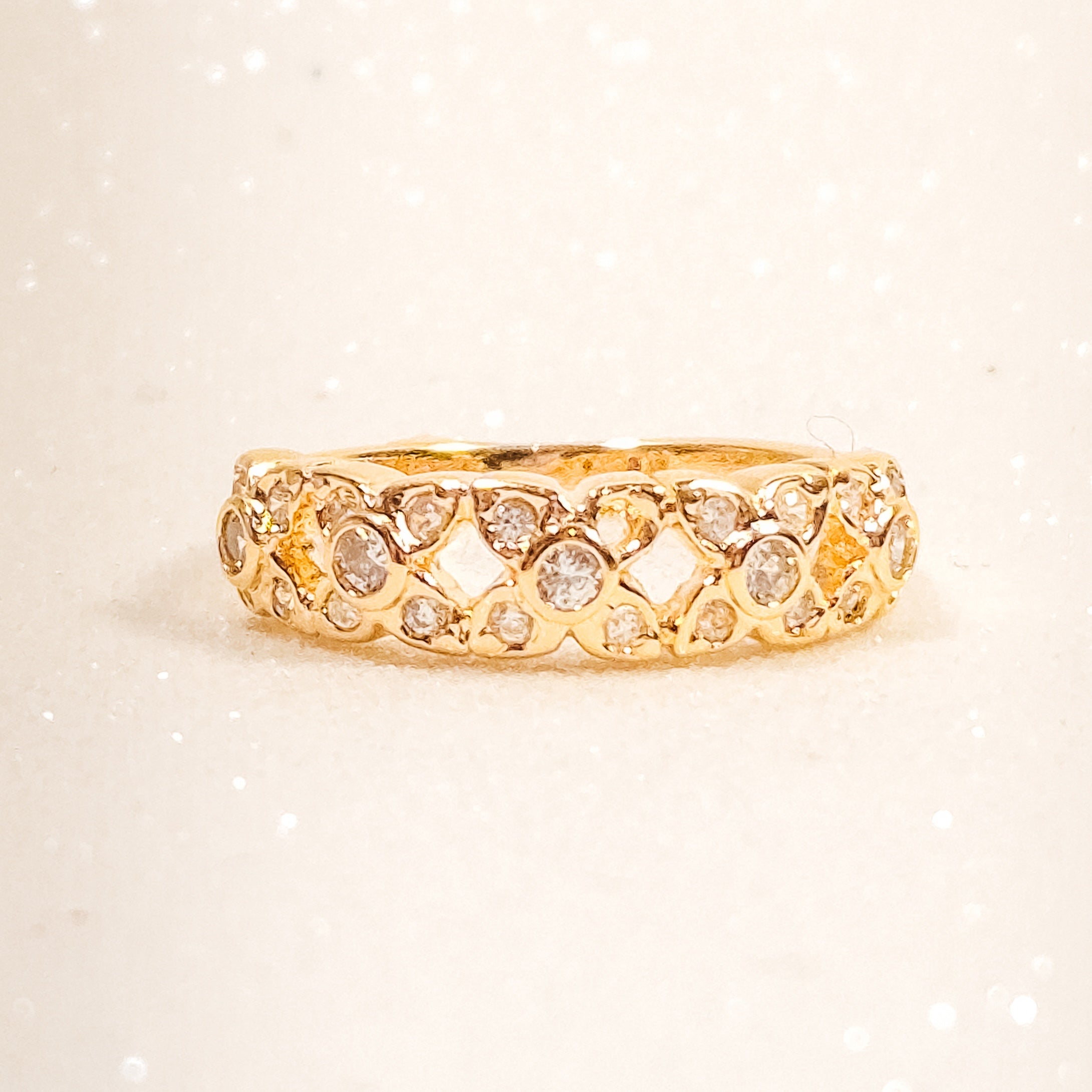 Anel Florzinhas com Zircônia Banho de Ouro