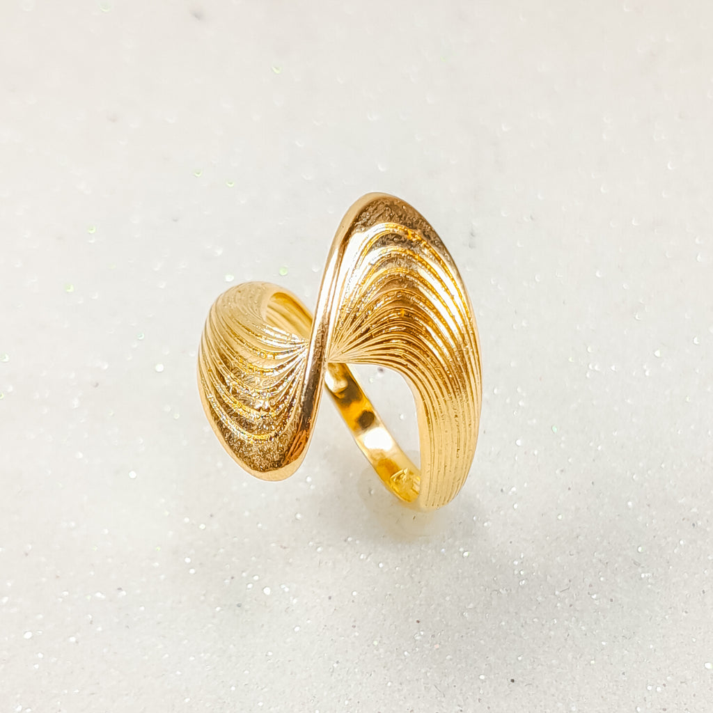 Anel Waves Banho De Ouro