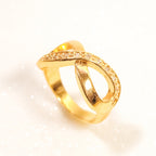 Anel Infinito Com Zircônias Banho De Ouro