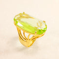 Anel Oval Com Quartzo Verde Limão Banho De Ouro